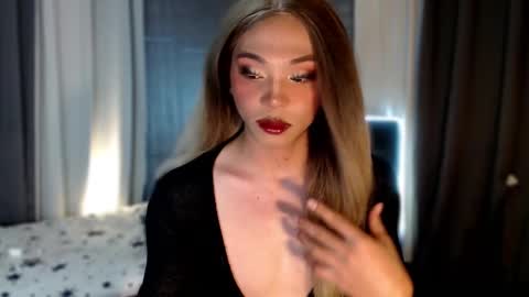 Snapshot of tina_allure chatting on 01/06/26, 05:55 Tina online show from 01/06/26, 05:55