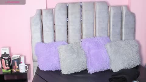 Tina noa online show from 03/11/25, 12:50