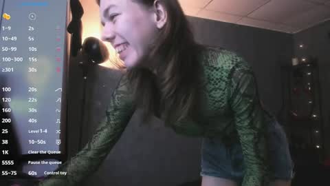 Snapshot of tina_tayllor chatting on 12/03/24, 05:45 Tina Tayllor MY SHEDULEMondayTuesdaySaturdaySunday online show from 12/03/24, 05:45