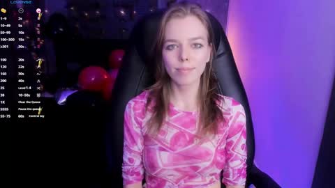 Snapshot of tina_tayllor chatting on 02/13/25, 01:19 Tina Tayllor MY SHEDULEMondayTuesdaySaturdaySunday online show from 02/13/25, 01:19