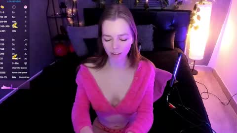 Snapshot of tina_tayllor chatting on 03/11/25, 02:18 Tina Tayllor MY SHEDULEMondayTuesdaySaturdaySunday online show from 03/11/25, 02:18