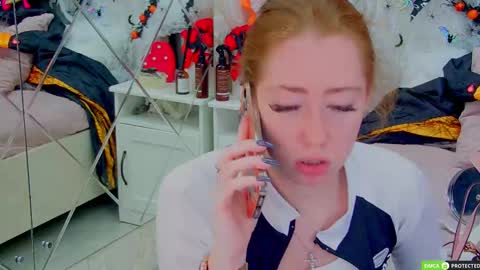 Snapshot of tinabrook chatting on 10/30/25, 04:03 Tina online show from 10/30/25, 04:03