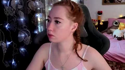Snapshot of tinabrook chatting on 02/18/26, 04:30 Tina online show from 02/18/26, 04:30