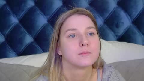 Snapshot of tinaburton chatting on 03/30/26, 05:25 TinaBurton online show from 03/30/26, 05:25