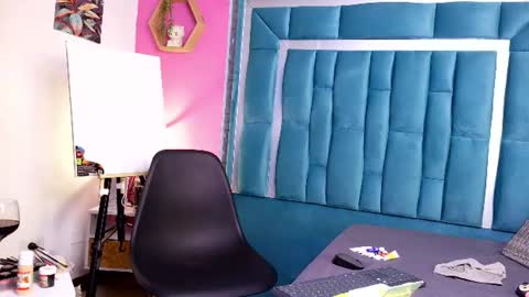 Tina online show from 07/18/26, 08:56