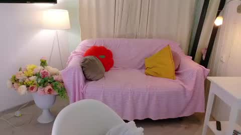 tinasiner online show from 07/28/26, 07:39