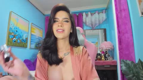 Snapshot of tinatemptsxxx chatting on 01/05/26, 05:27 Tina Valentine online show from 01/05/26, 05:27