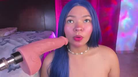 tinixmorgan online show from 10/28/25, 05:22