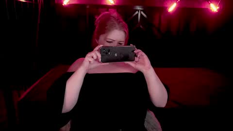 TinkerrBelll online show from 06/08/26, 07:14