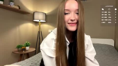 Leila online show from 07/14/26, 03:29