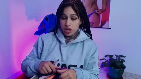 Snapshot of tinnadawson chatting on 02/15/25, 08:00 I AM BELLA ----------- follow my IG TINNS 69 online show from 02/15/25, 08:00