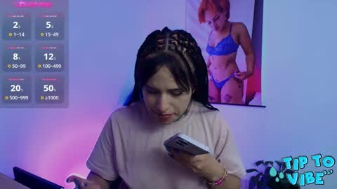 Snapshot of tinnadawson chatting on 02/18/25, 01:54 I AM BELLA ----------- follow my IG TINNS 69 online show from 02/18/25, 01:54