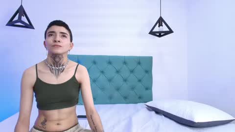 TINNY AND CANDY online show from 02/07/25, 04:35