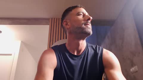 tinoclandestino online show from 01/05/25, 04:59