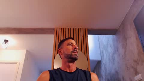 tinoclandestino online show from 01/09/25, 03:55