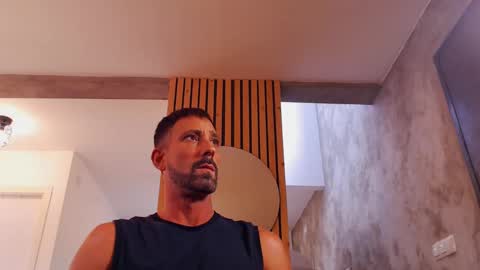 tinoclandestino online show from 01/11/25, 04:03