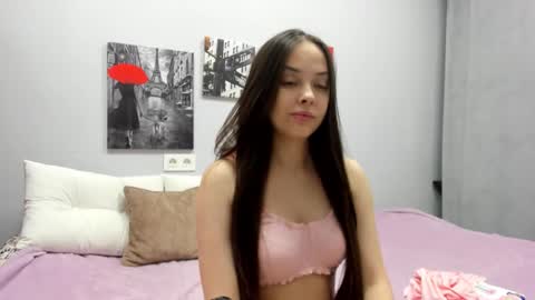 Snapshot of tiny__juju chatting on 10/20/25, 01:17 JuJu online show from 10/20/25, 01:17