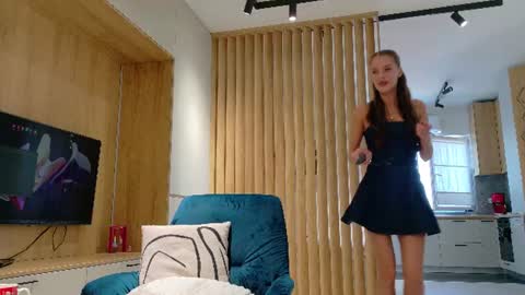 Anne online show from 06/19/26, 10:52