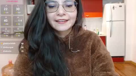 Tiny Caroline online show from 12/13/24, 01:59