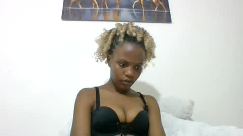 Snapshot of tiny_charm chatting on 07/20/26, 08:11 tiny_charm online show from 07/20/26, 08:11