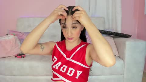 Snapshot of tiny_cora chatting on 01/11/25, 10:51 tiny_cora online show from 01/11/25, 10:51