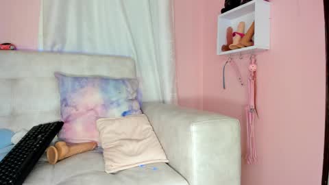 Snapshot of tiny_cora chatting on 03/03/25, 07:49 tiny_cora online show from 03/03/25, 07:49
