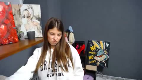 Gloria online show from 10/09/25, 06:11