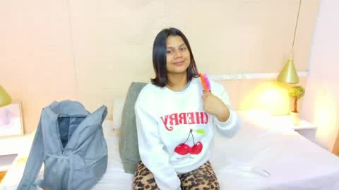 tiny_whore18 online show from 03/31/26, 08:04