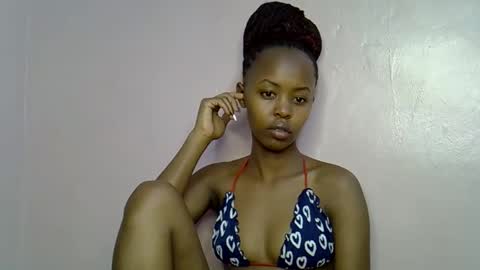 Snapshot of tinybarbie_ chatting on 09/29/25, 04:17 Barbie online show from 09/29/25, 04:17