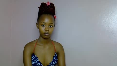 Snapshot of tinybarbie_ chatting on 10/28/25, 11:14 Barbie online show from 10/28/25, 11:14