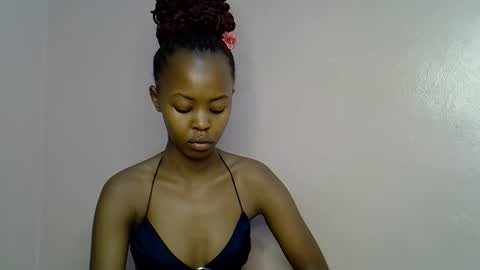 Snapshot of tinybarbie_ chatting on 10/29/25, 03:03 Barbie online show from 10/29/25, 03:03