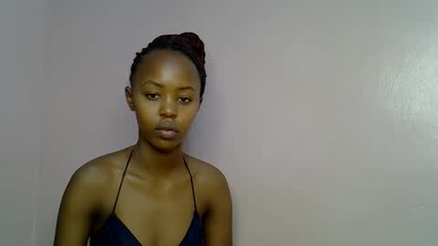 Snapshot of tinybarbie_ chatting on 10/30/25, 06:15 Barbie online show from 10/30/25, 06:15