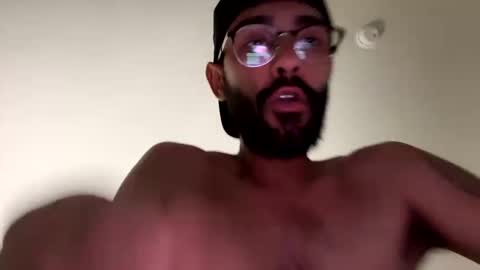 tinycockdaddyyy online show from 12/06/24, 07:56