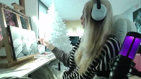 stage Kylie Sinner  brand CLITBAIT online show from 01/20/25, 01:32