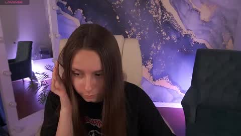 Snapshot of tinynataliee chatting on 06/08/26, 12:38 tinynataliee online show from 06/08/26, 12:38