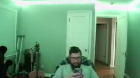 Snapshot of tippertonight chatting on 10/26/25, 07:25 tippertonight online show from 10/26/25, 07:25