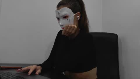 Snapshot of tipsytinkerbell chatting on 11/28/25, 08:00 Tinks online show from 11/28/25, 08:00