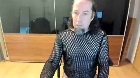 Snapshot of tirolerboy27 chatting on 04/16/26, 07:09 Tirolerboy27 online show from 04/16/26, 07:09
