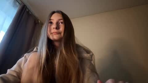 Hi Im Carry 18 years old online show from 11/27/25, 06:26