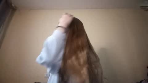 Hi Im Carry 18 years old online show from 12/05/25, 06:44