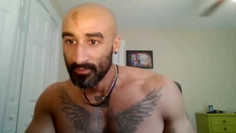 Snapshot of titanfit101 chatting on 11/07/25, 06:30 Titan online show from 11/07/25, 06:30