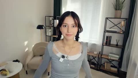 Megan online show from 09/15/25, 08:25