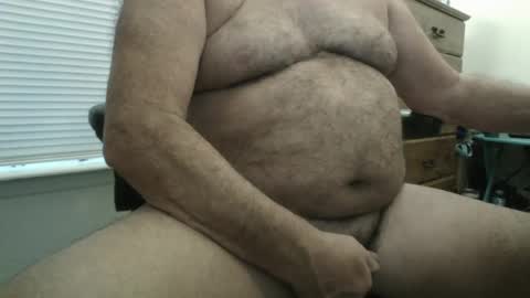 Snapshot of titman98 chatting on 12/30/24, 01:03 titman98 online show from 12/30/24, 01:03