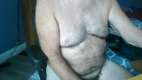 Snapshot of titman98 chatting on 11/03/25, 02:40 titman98 online show from 11/03/25, 02:40