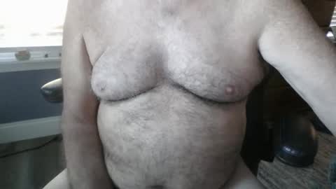 Snapshot of titman98 chatting on 11/18/25, 12:53 titman98 online show from 11/18/25, 12:53