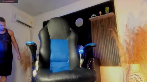 Snapshot of titobell10 chatting on 05/30/26, 11:29 titobell10 online show from 05/30/26, 11:29