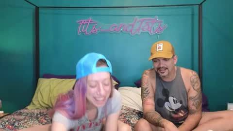 Lolo and Erik online show from 11/05/25, 05:18