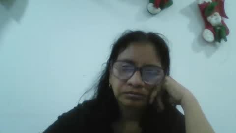 Snapshot of titssmall123 chatting on 02/07/26, 10:30 Ester online show from 02/07/26, 10:30