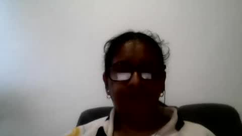Snapshot of titssmall123 chatting on 03/31/26, 10:59 Ester online show from 03/31/26, 10:59
