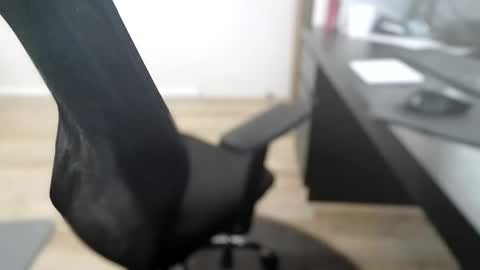 titsthebest online show from 10/13/25, 05:29